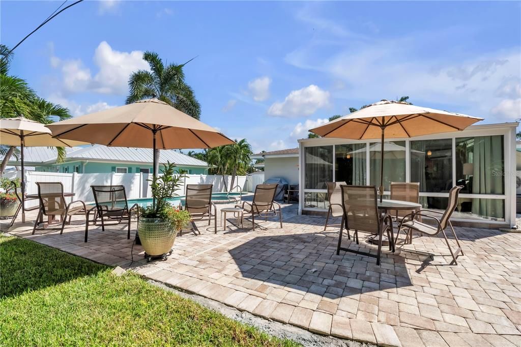 En Venta: $1,150,000 (3 camas, 2 baños, 1460 Pies cuadrados)