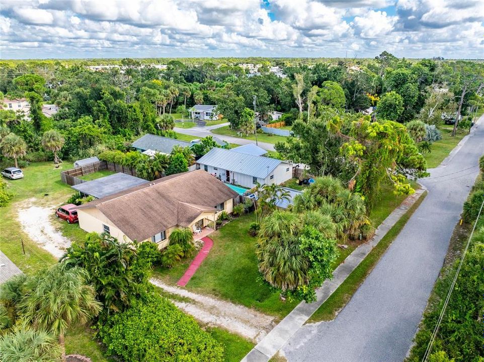 待售: $399,000 (4 贝兹, 0 浴室, 1988 平方英尺)