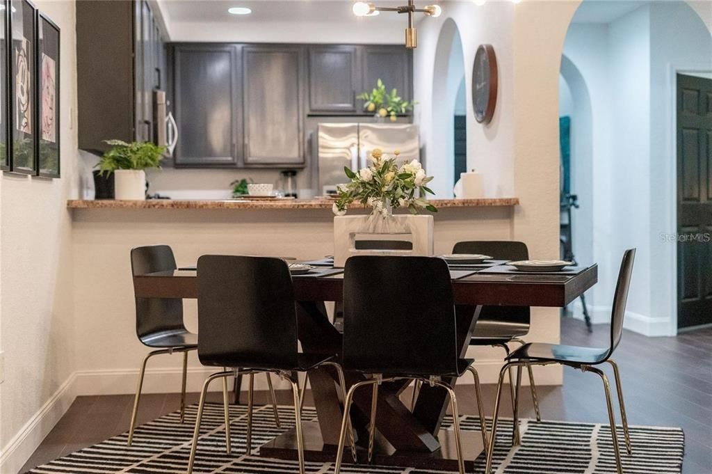 Active With Contract: $255,000 (3 beds, 2 baths, 1700 Square Feet)