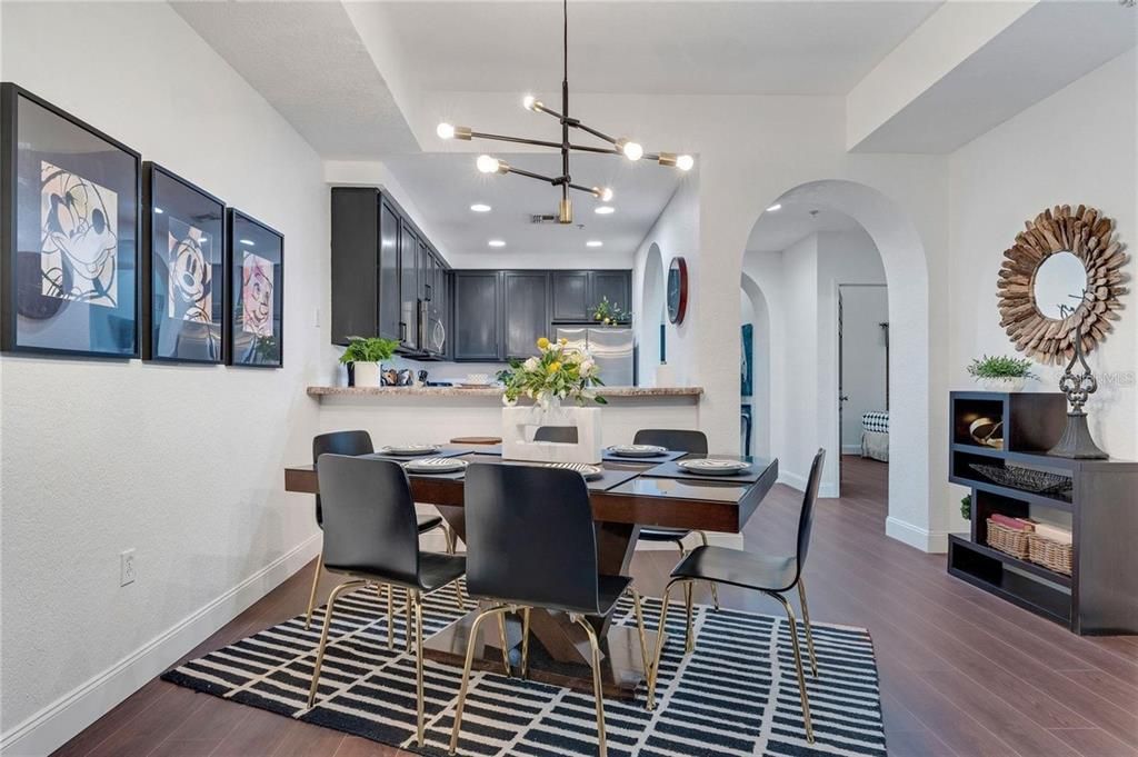 Active With Contract: $255,000 (3 beds, 2 baths, 1700 Square Feet)