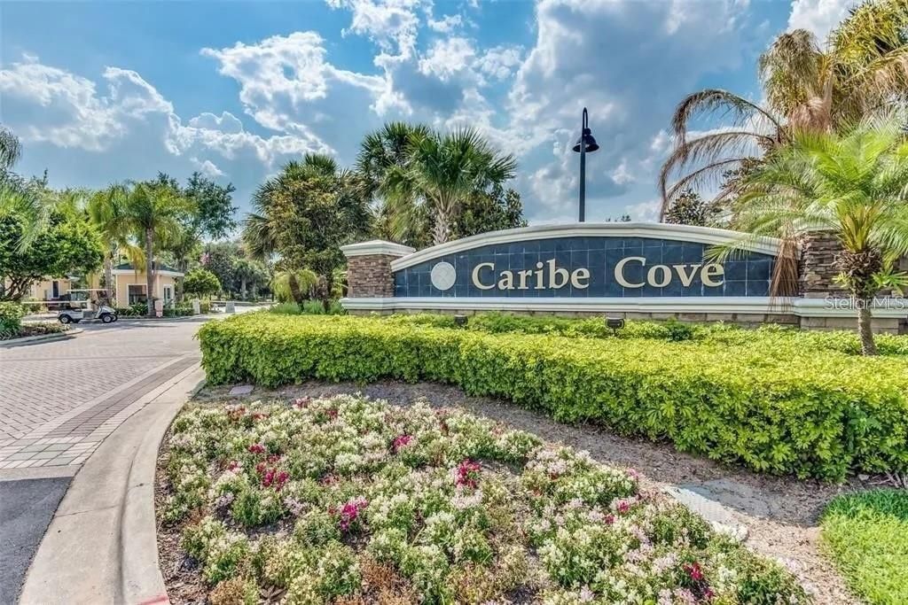 Active With Contract: $255,000 (3 beds, 2 baths, 1700 Square Feet)