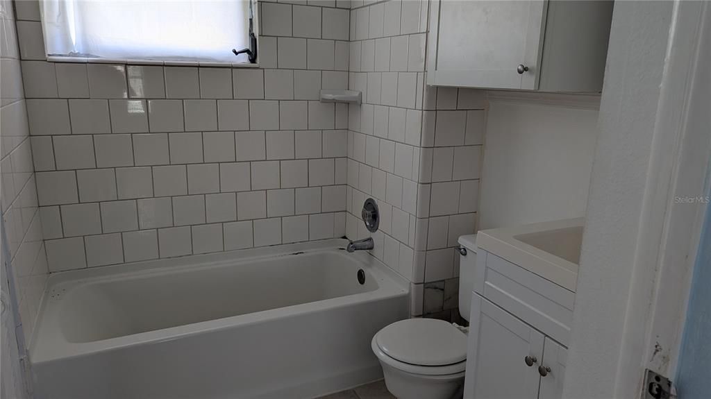 Activo con contrato: $235,000 (0 camas, 0 baños, 900 Pies cuadrados)