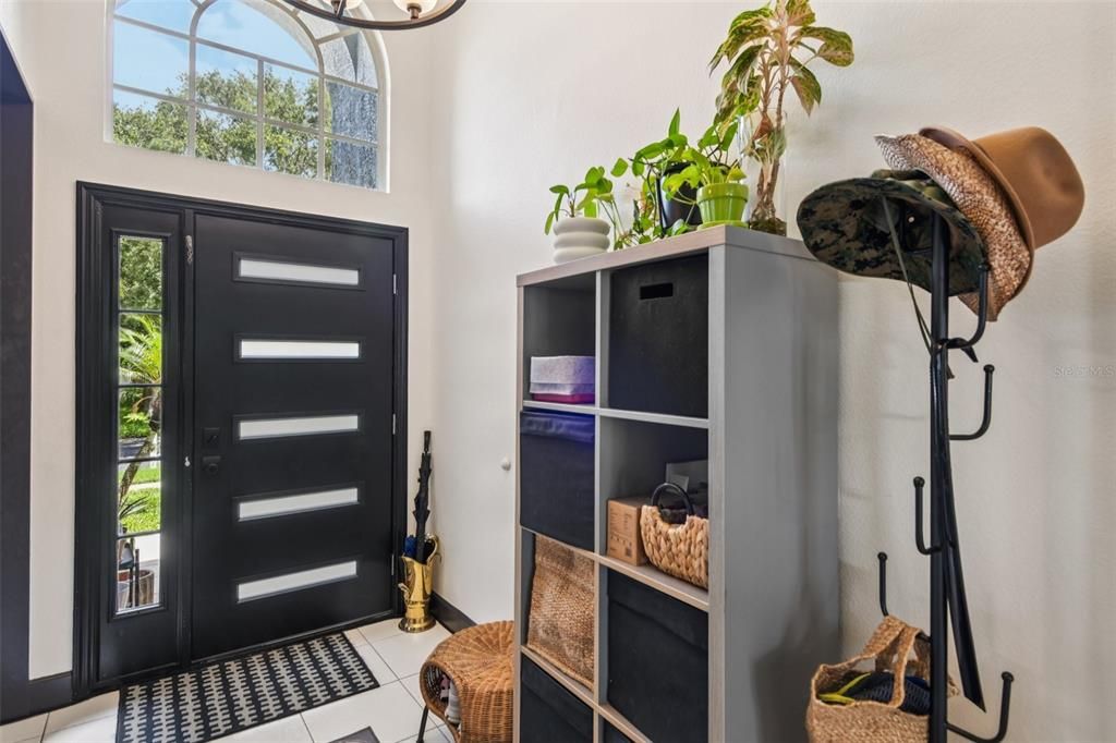 For Rent: $3,800 (3 beds, 3 baths, 2290 Square Feet)