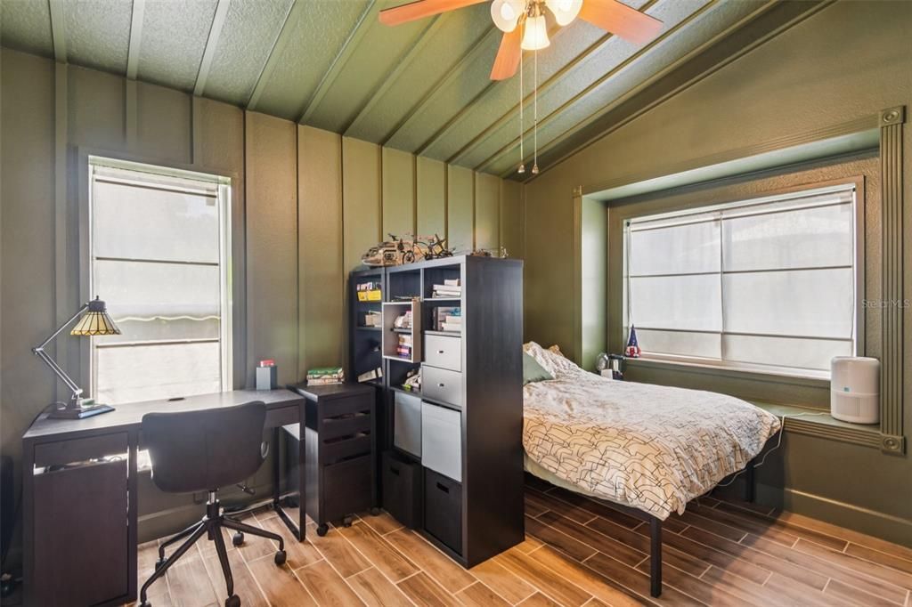 For Rent: $3,800 (3 beds, 3 baths, 2290 Square Feet)