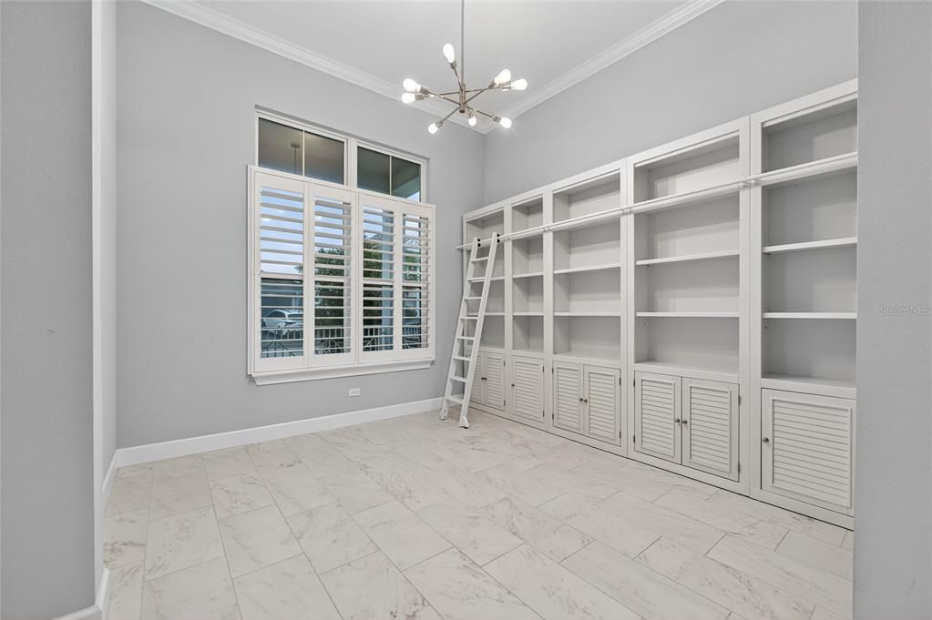 For Rent: $3,800 (3 beds, 2 baths, 2778 Square Feet)