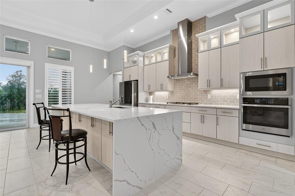 For Rent: $3,800 (3 beds, 2 baths, 2778 Square Feet)