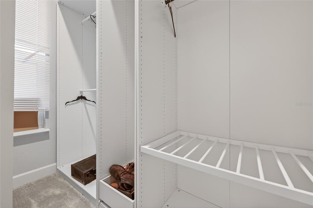 For Rent: $3,800 (3 beds, 2 baths, 2778 Square Feet)