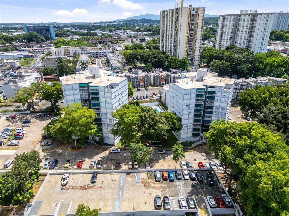 На продажу: $295,000 (3 спален, 2 ванн, 900 Квадратных фут)