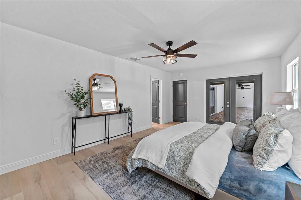 For Sale: $950,000 (3 beds, 3 baths, 2390 Square Feet)