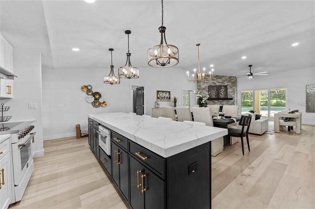 For Sale: $950,000 (3 beds, 3 baths, 2390 Square Feet)