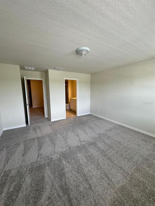 出租: $2,800 (3 贝兹, 2 浴室, 1683 平方英尺)