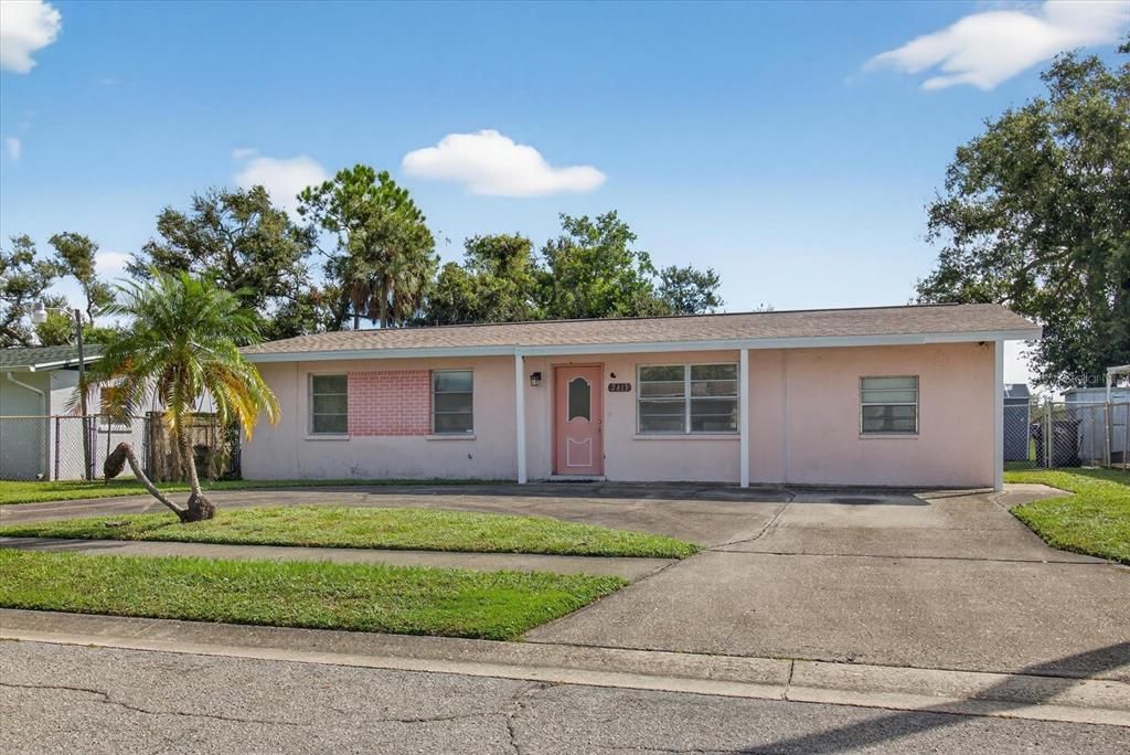 Active With Contract: $280,000 (3 beds, 1 baths, 1171 Square Feet)