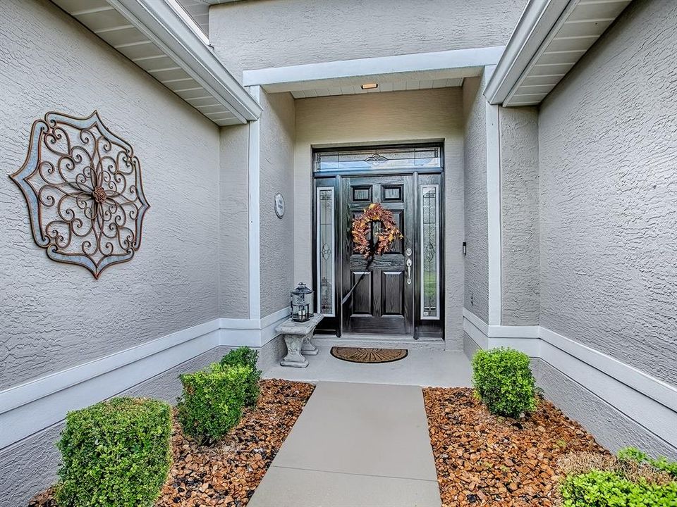 For Sale: $384,999 (3 beds, 2 baths, 1725 Square Feet)