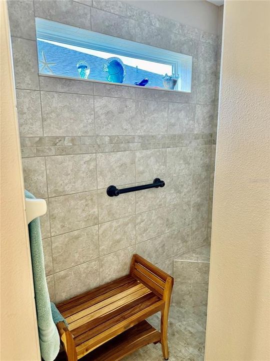 For Sale: $384,999 (3 beds, 2 baths, 1725 Square Feet)