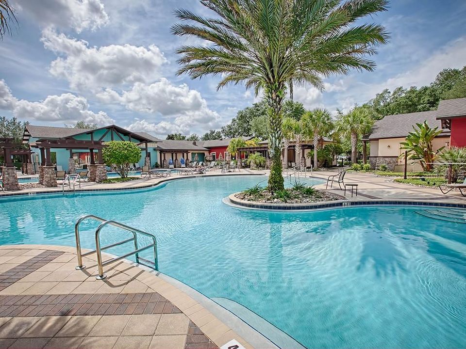 For Sale: $384,999 (3 beds, 2 baths, 1725 Square Feet)