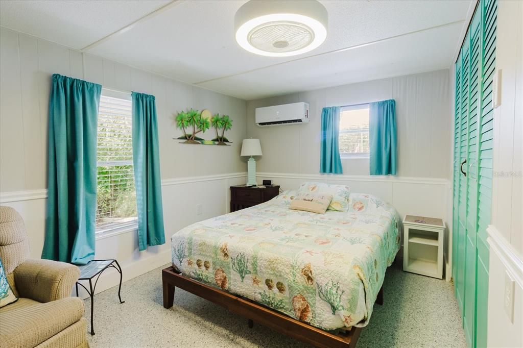 На продажу: $429,000 (3 спален, 2 ванн, 1320 Квадратных фут)