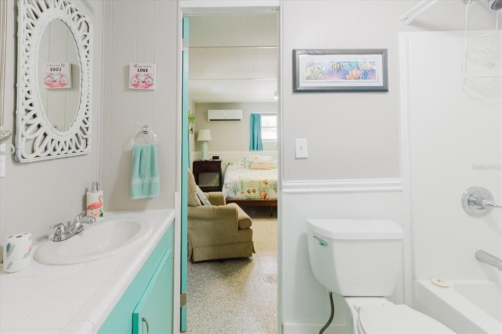 На продажу: $429,000 (3 спален, 2 ванн, 1320 Квадратных фут)