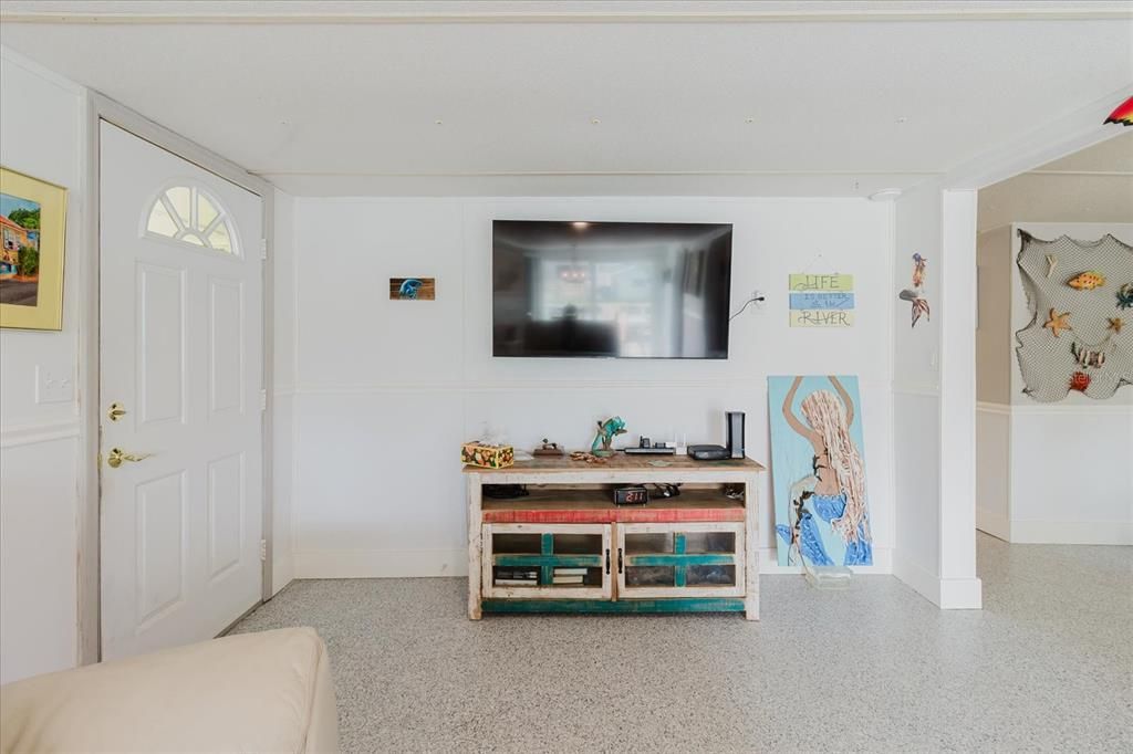 На продажу: $429,000 (3 спален, 2 ванн, 1320 Квадратных фут)