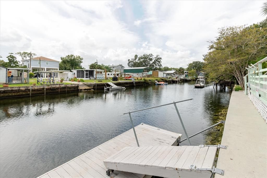 На продажу: $429,000 (3 спален, 2 ванн, 1320 Квадратных фут)