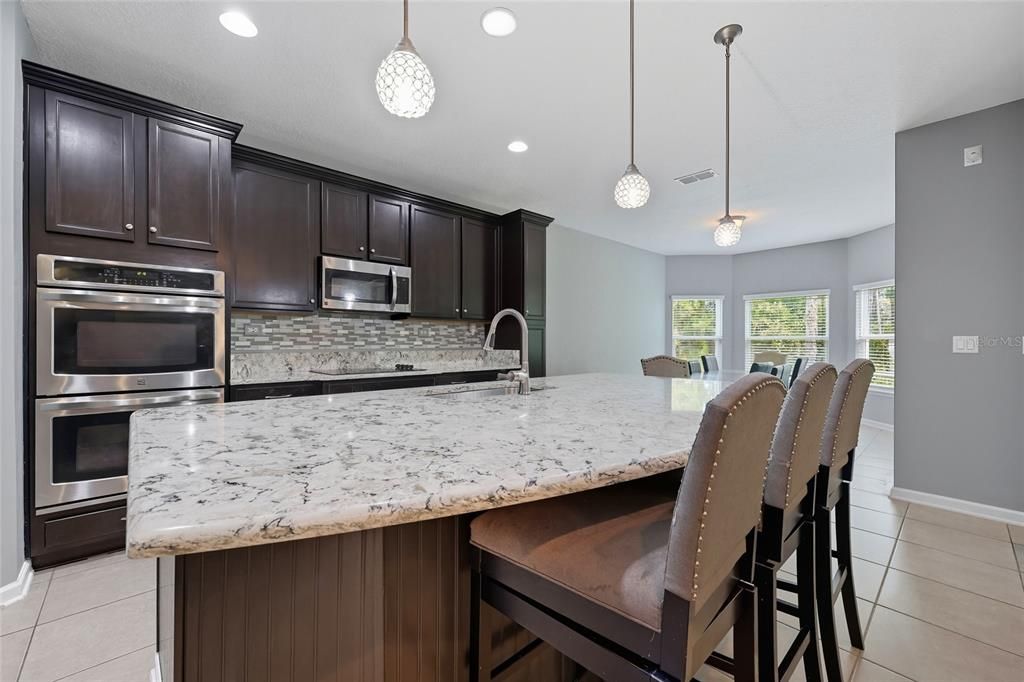 待售: $470,000 (5 贝兹, 4 浴室, 3622 平方英尺)