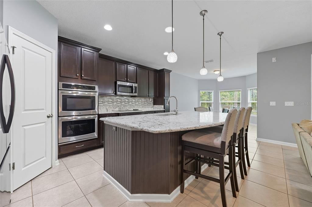 待售: $470,000 (5 贝兹, 4 浴室, 3622 平方英尺)