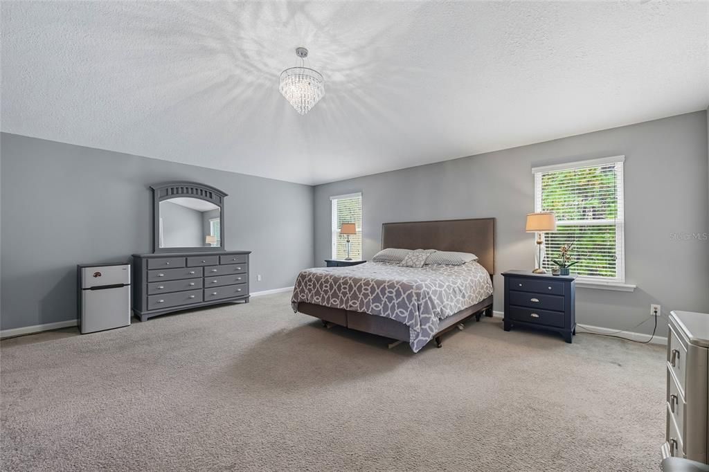 待售: $470,000 (5 贝兹, 4 浴室, 3622 平方英尺)