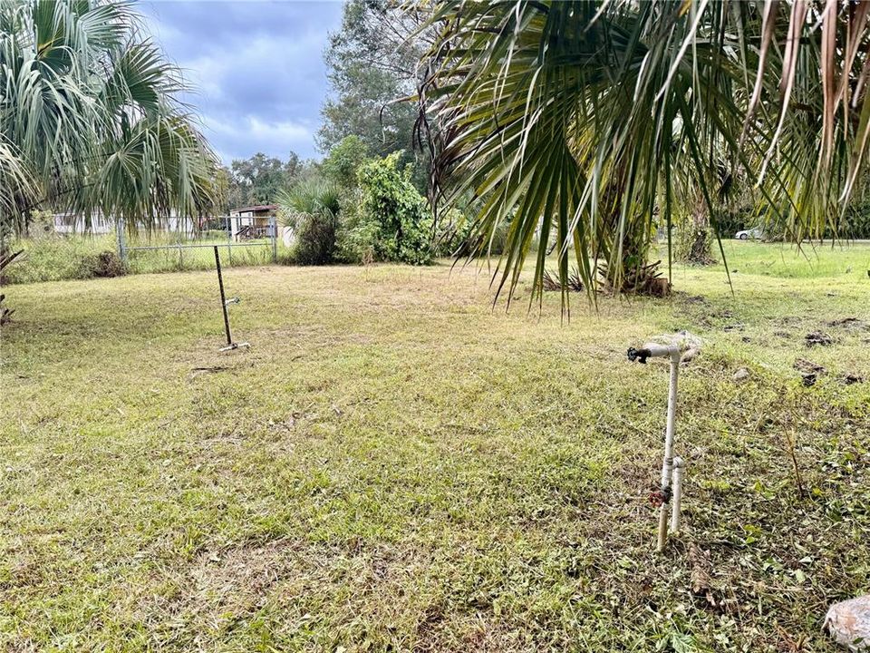 На продажу: $110,000 (0.68 acres)