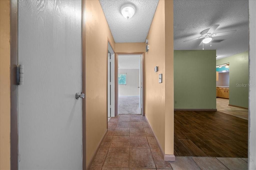 En Venta: $144,950 (2 camas, 2 baños, 2007 Pies cuadrados)