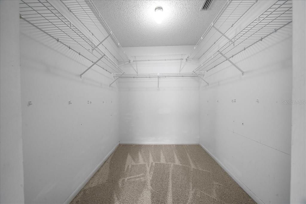 En Venta: $144,950 (2 camas, 2 baños, 2007 Pies cuadrados)