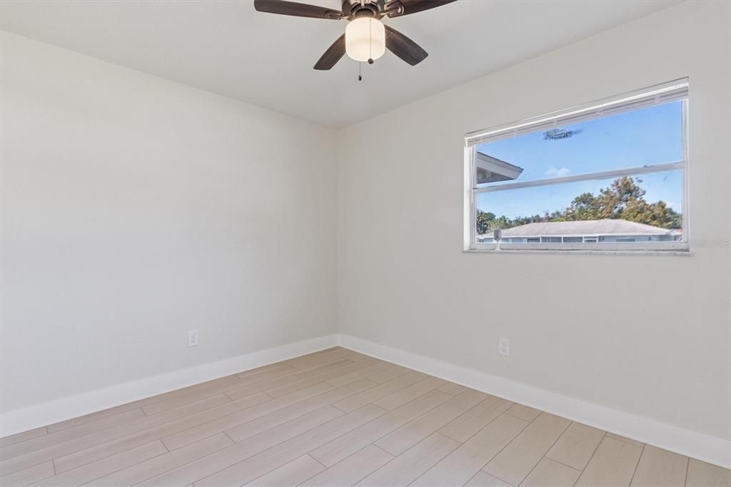 For Sale: $289,000 (4 beds, 2 baths, 1158 Square Feet)