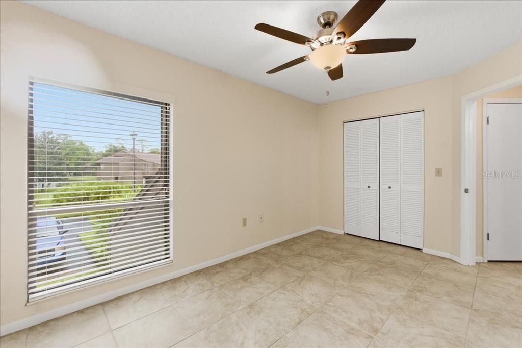 Activo con contrato: $197,000 (2 camas, 2 baños, 1098 Pies cuadrados)