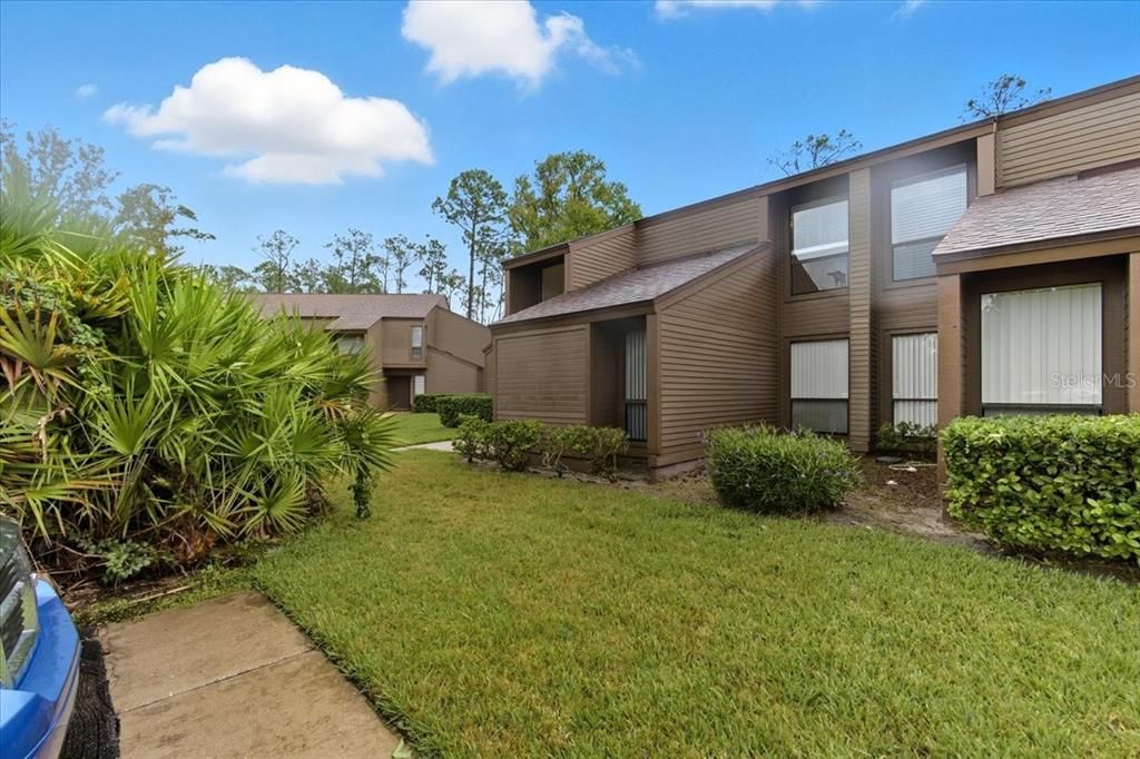 Activo con contrato: $197,000 (2 camas, 2 baños, 1098 Pies cuadrados)