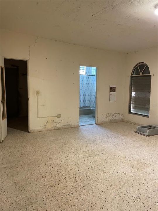 На продажу: $499,000 (4 спален, 3 ванн, 2819 Квадратных фут)