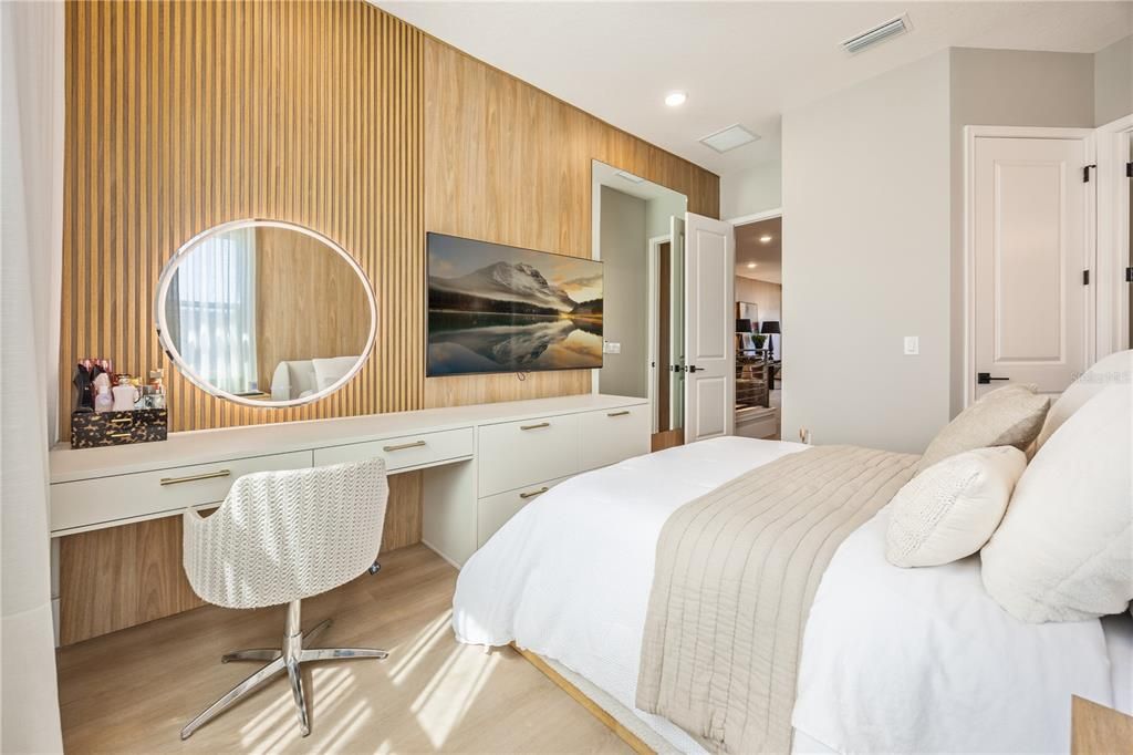 For Sale: $2,680,000 (6 beds, 5 baths, 5248 Square Feet)