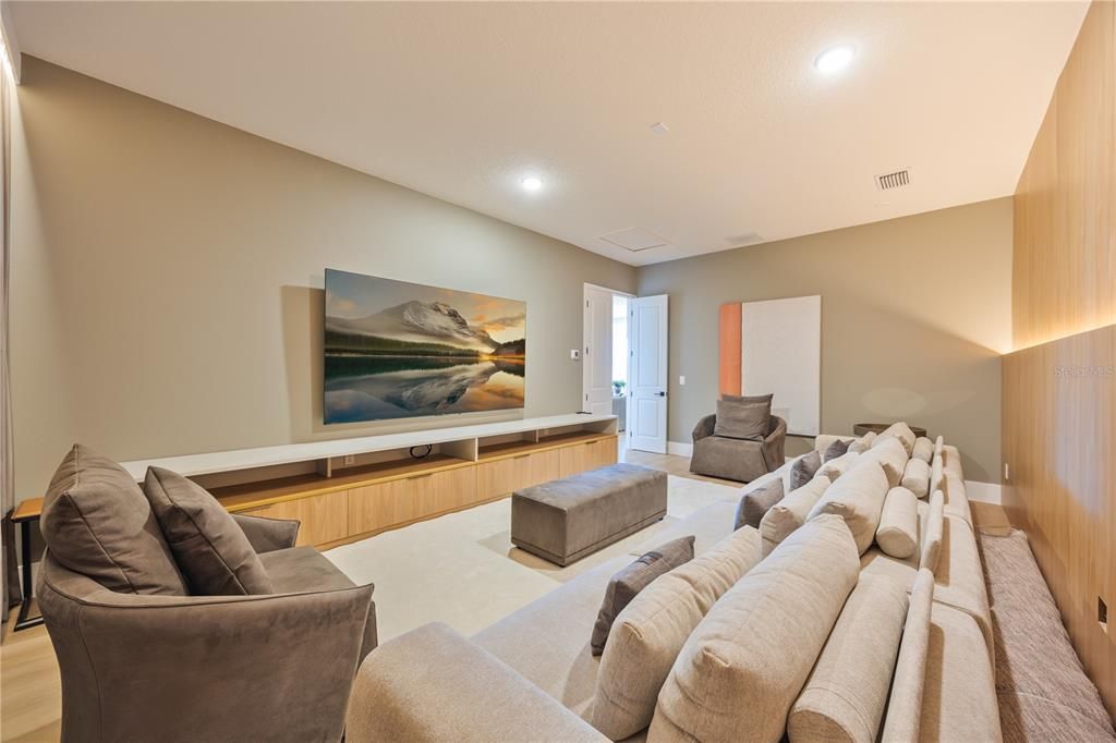 For Sale: $2,680,000 (6 beds, 5 baths, 5248 Square Feet)