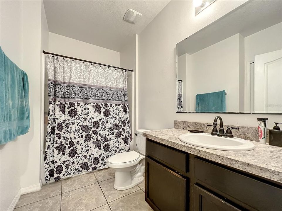 En Venta: $410,000 (3 camas, 2 baños, 1770 Pies cuadrados)