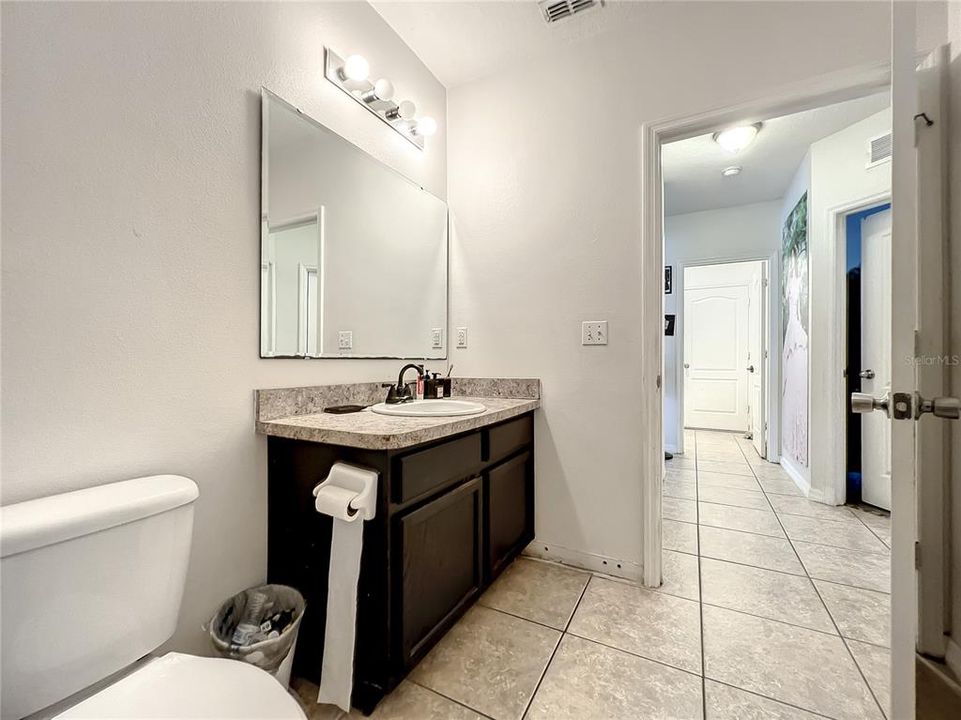 En Venta: $410,000 (3 camas, 2 baños, 1770 Pies cuadrados)