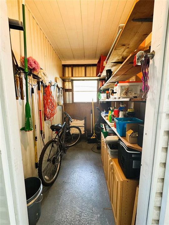 待售: $154,000 (2 贝兹, 2 浴室, 1332 平方英尺)