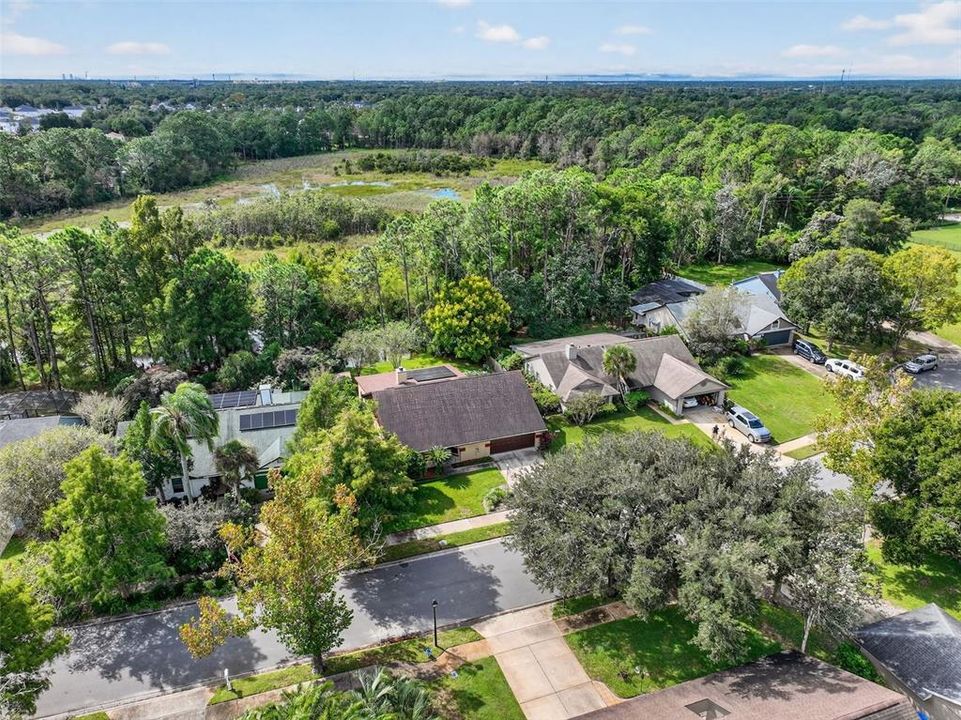 Под контрактом: $395,000 (4 спален, 2 ванн, 1816 Квадратных фут)