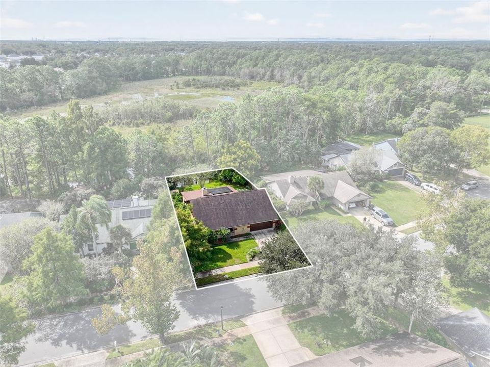 Под контрактом: $395,000 (4 спален, 2 ванн, 1816 Квадратных фут)