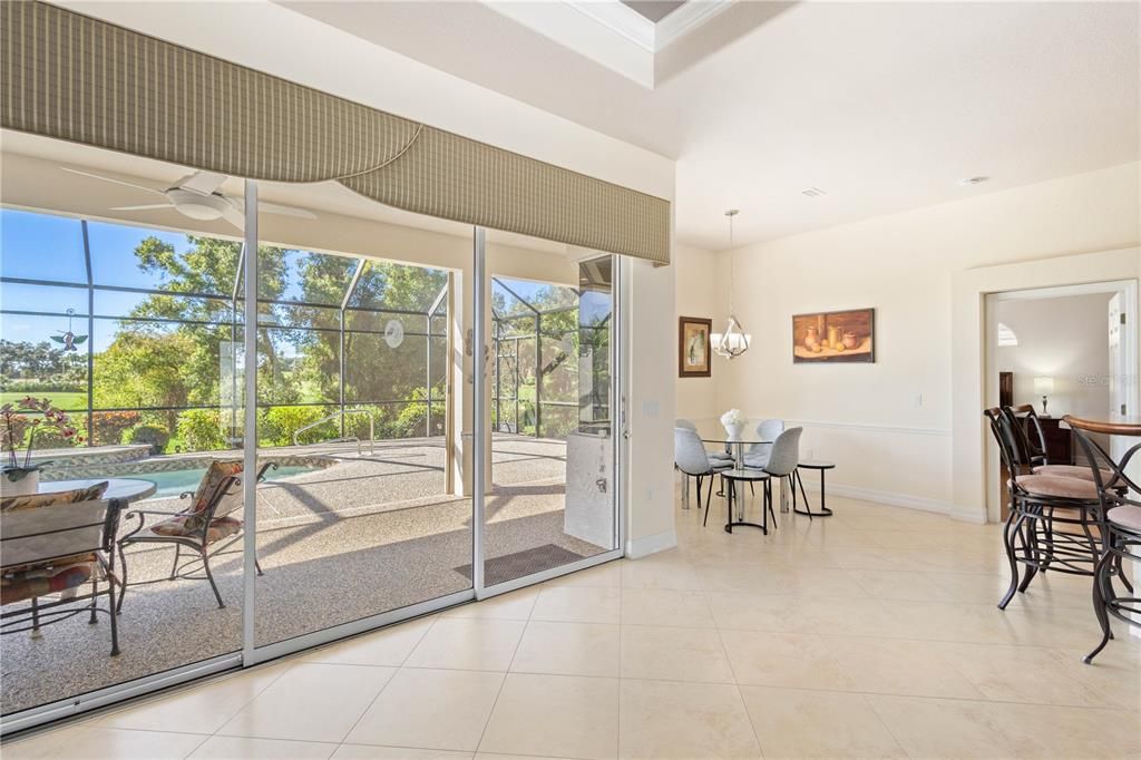 For Sale: $525,000 (3 beds, 2 baths, 1963 Square Feet)