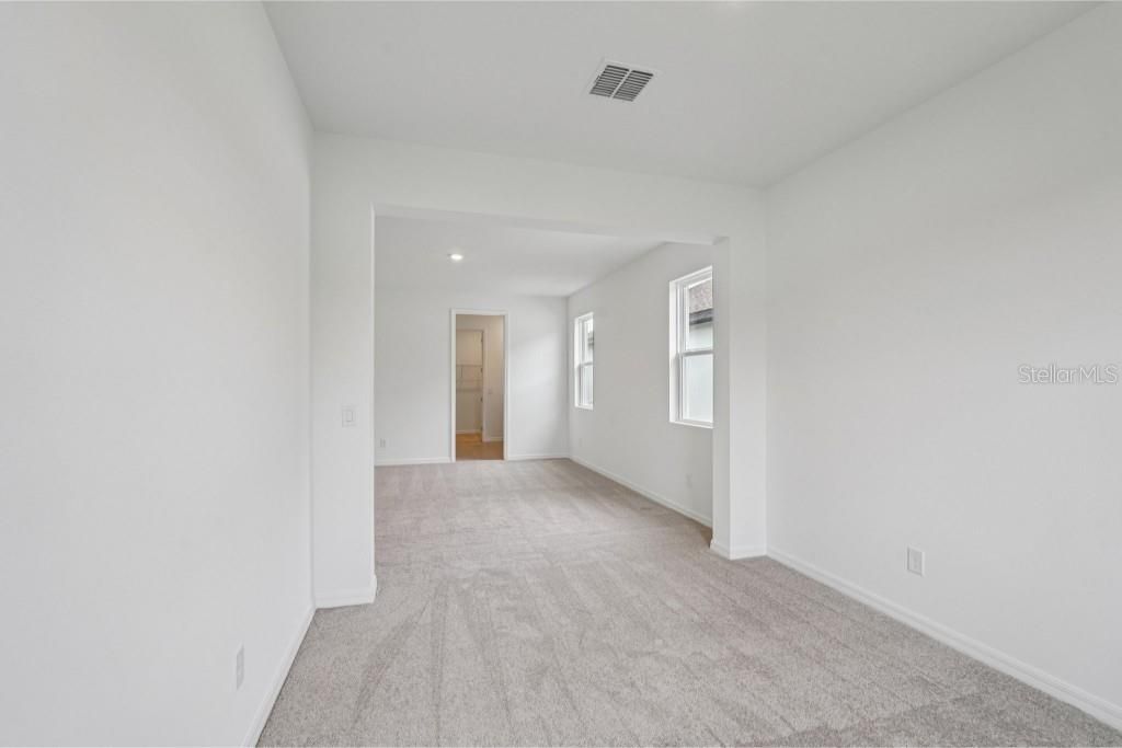 Active With Contract: $479,990 (3 beds, 2 baths, 2226 Square Feet)