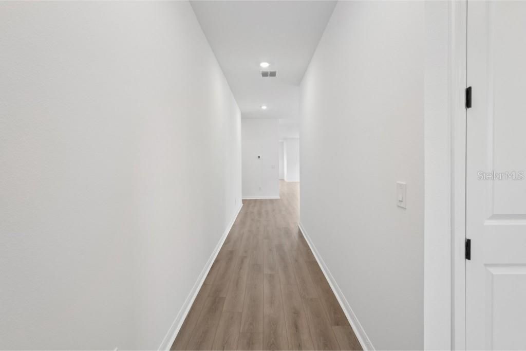 Active With Contract: $479,990 (3 beds, 2 baths, 2226 Square Feet)