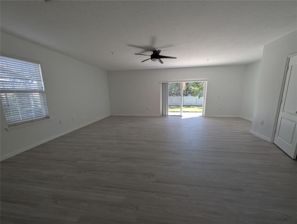 For Rent: $2,500 (3 beds, 2 baths, 1686 Square Feet)