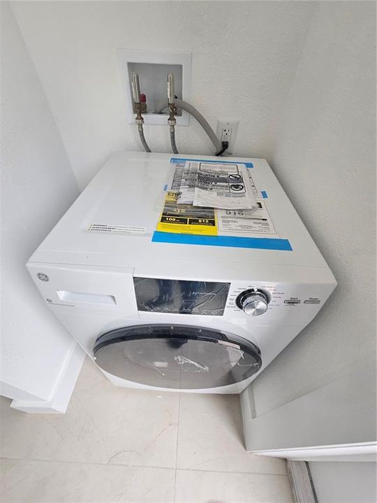 В аренду: $1,500 (1 спален, 1 ванн, 3298 Квадратных фут)