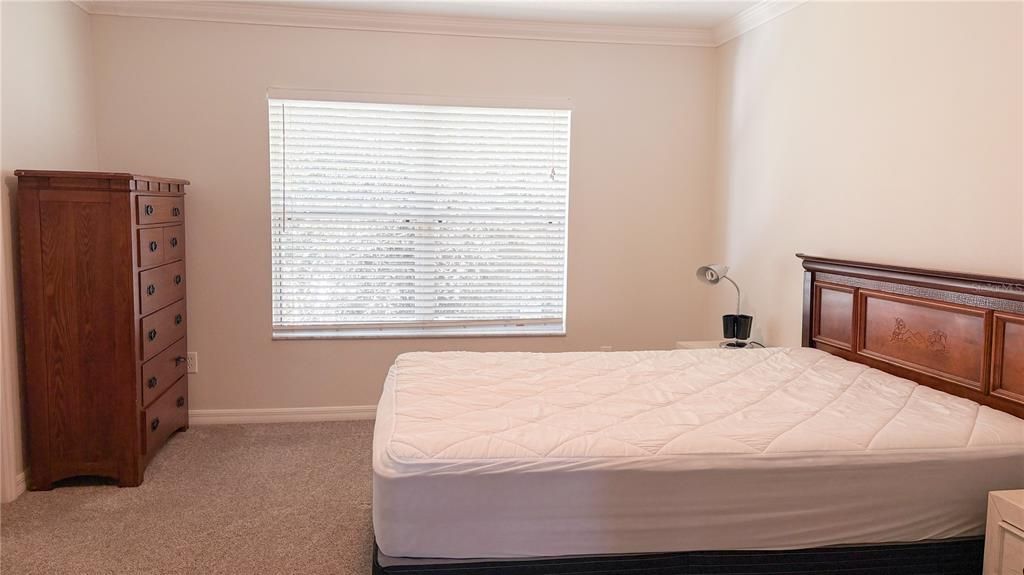 Active With Contract: $2,200 (3 beds, 2 baths, 1689 Square Feet)