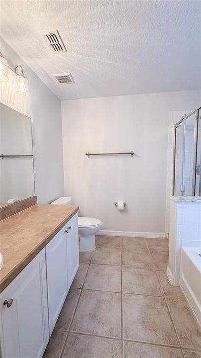 Active With Contract: $2,200 (3 beds, 2 baths, 1689 Square Feet)