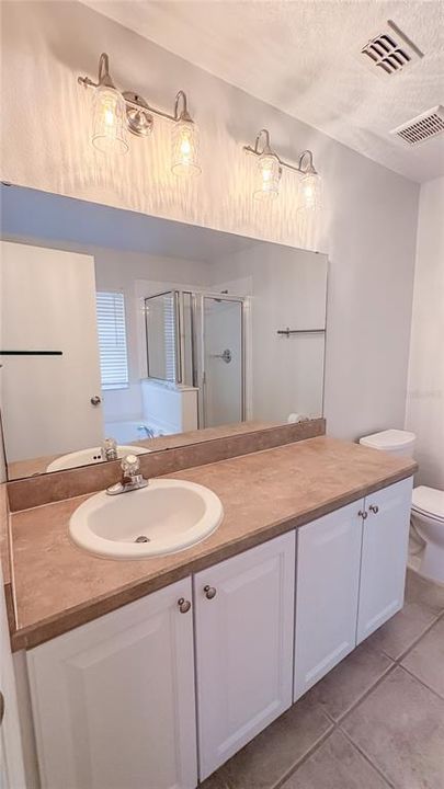 Active With Contract: $2,200 (3 beds, 2 baths, 1689 Square Feet)
