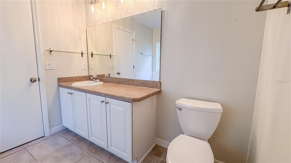Active With Contract: $2,200 (3 beds, 2 baths, 1689 Square Feet)