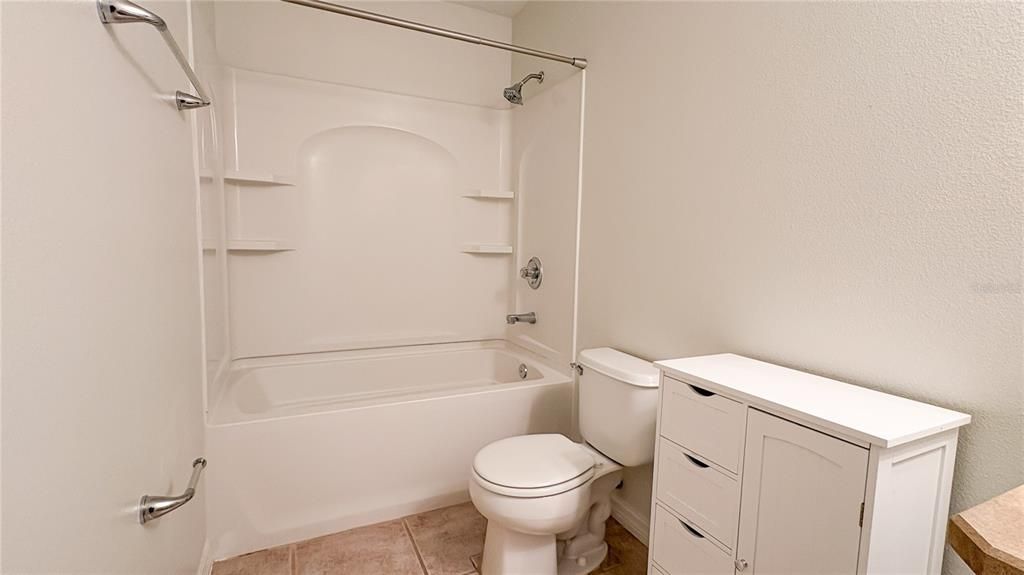 Active With Contract: $2,200 (3 beds, 2 baths, 1689 Square Feet)